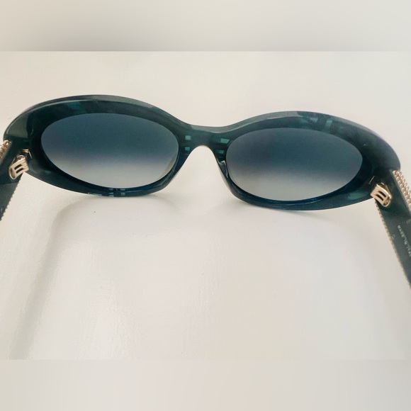 🔥CHANEL Oval Sunglasses in Acetate Green - Picture 6 of 9